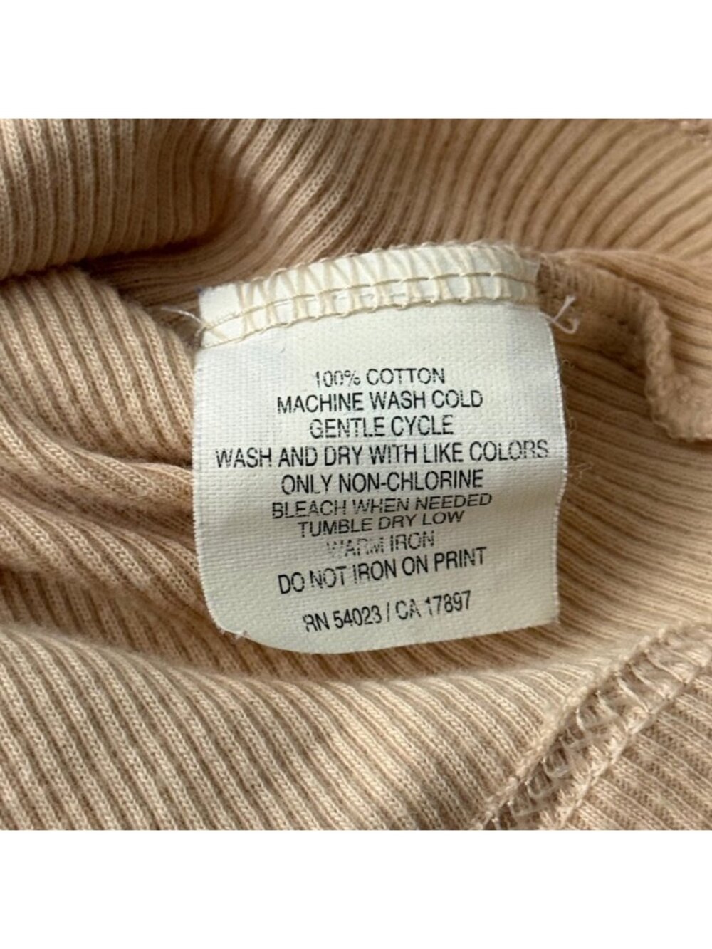 Old Navy Perfect Fit Ribbed Beige Tank Top Medium Minimalist Neutral Nude Tan - Picture 6 of 10